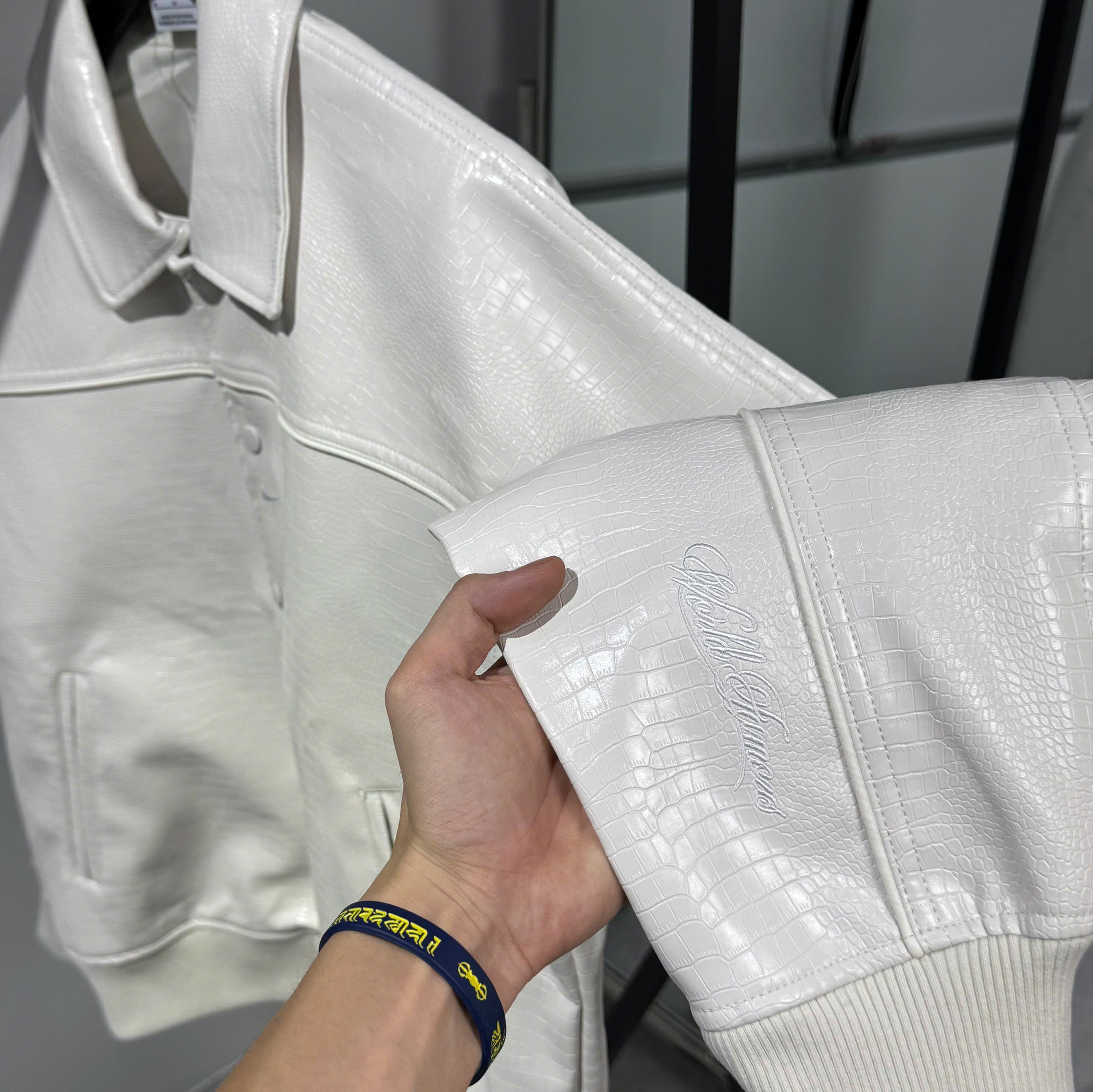 z7032192266638_a9996adb7c6532f070d5f572f4e69a83