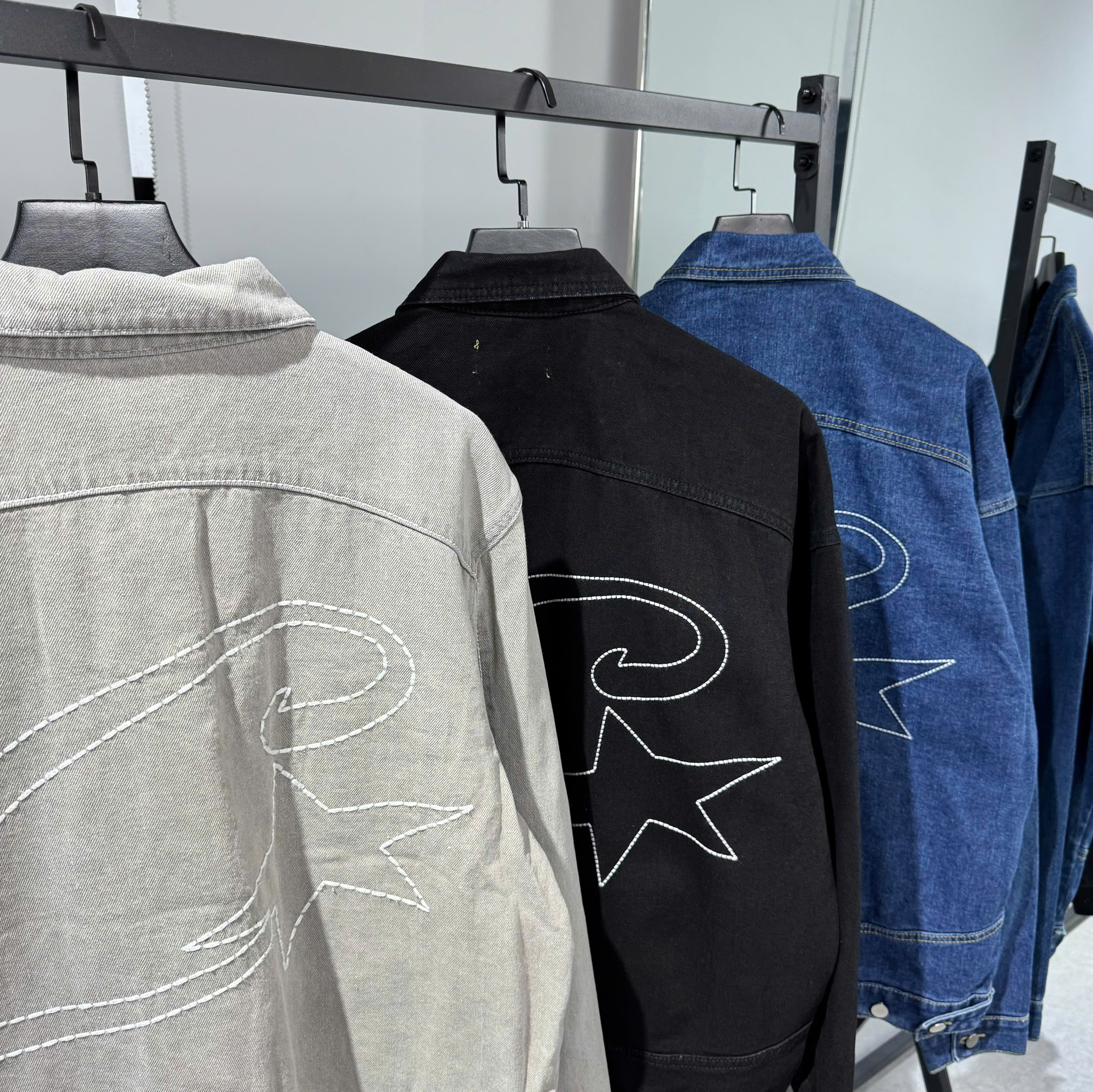 z7032201214463_b2997cd5d8d300ea87567a9fa7161d13