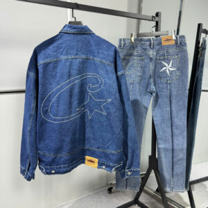 z7032202404426_094c1b0c6c5aef88ed03ae8d3a80b8d5