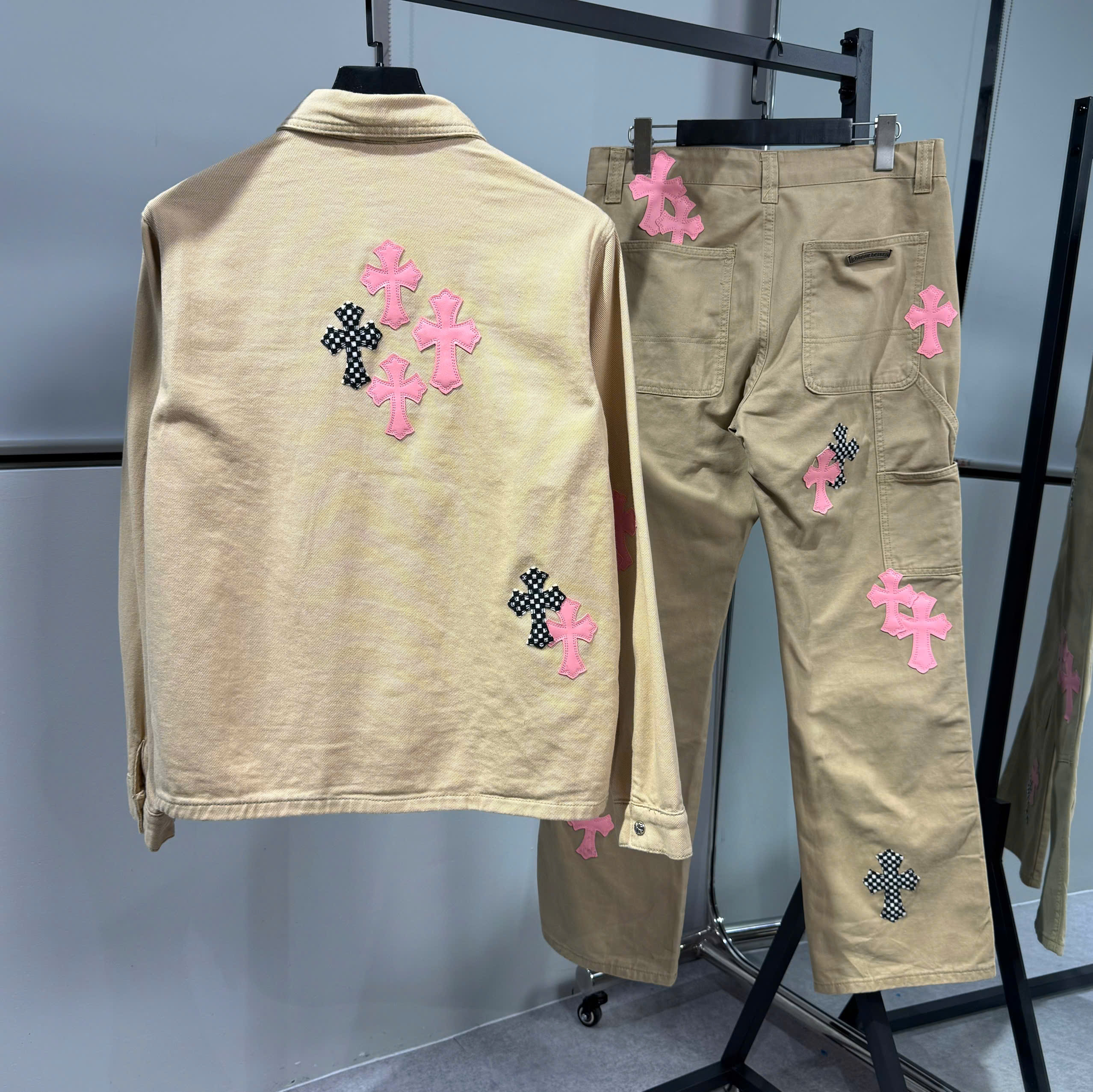 z7032203761612_b0cf4df7d2a312592431ce21aaf19654