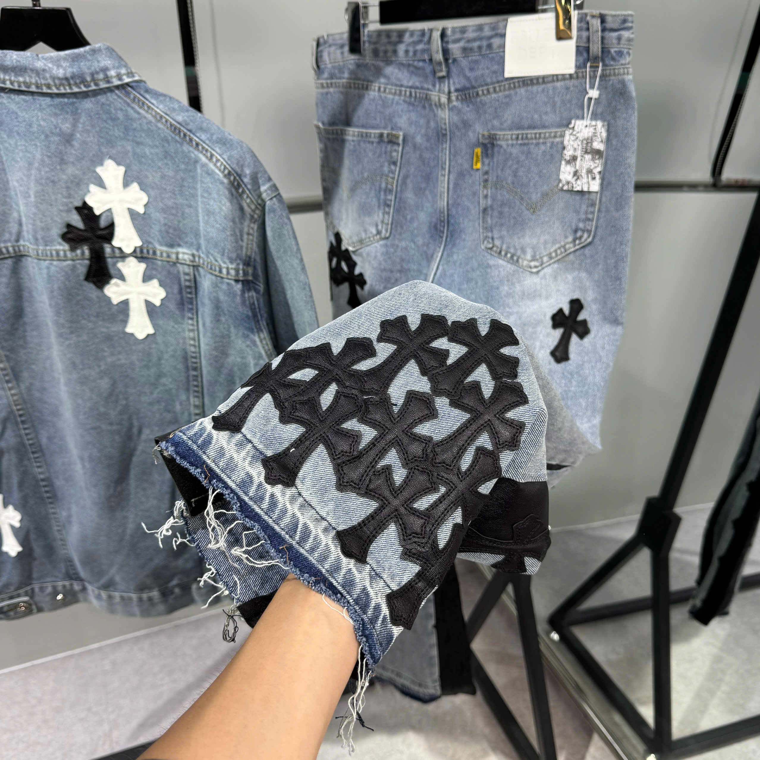 z7032205412738_937bc2edc02ee392e2863b2d9f312dfc