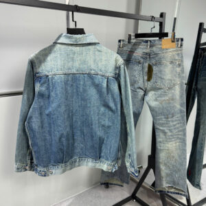 z7032208336687_75a30142a4a74e6d6d0e213d890e5cfb