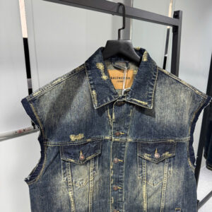 z7032209385466_73c0fc6197c41e378a35c656969200c8