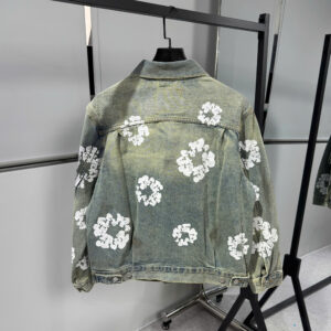 z7032210001016_0dbf87fb0066a57ba5797d27d33cc4a8