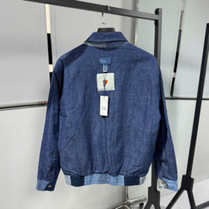 z7032212719515_6764fba5f73898231ec0cd41fc62c1e9