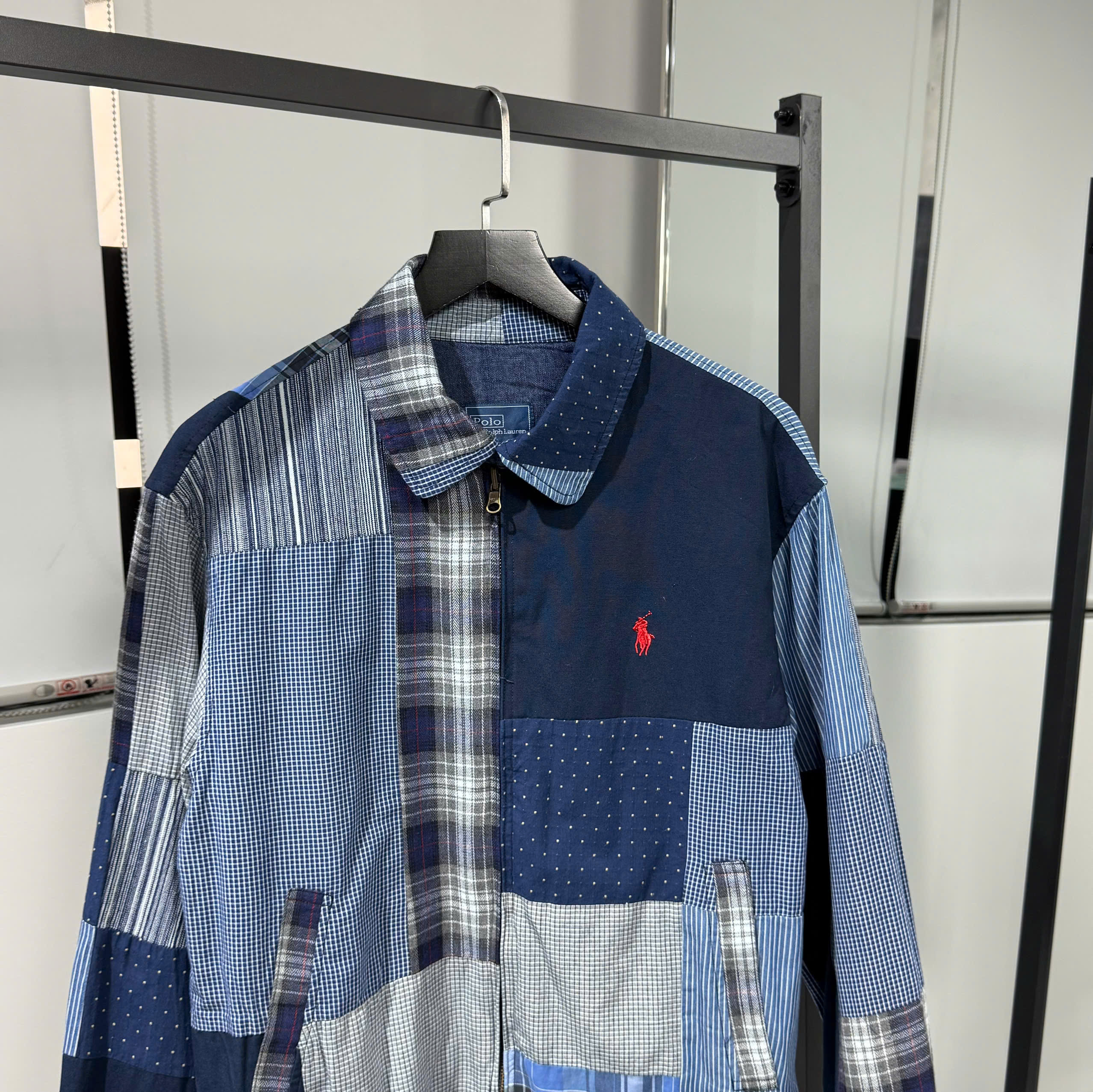 z7032212730038_deae3fa2afb06fa32fec800048b1f482