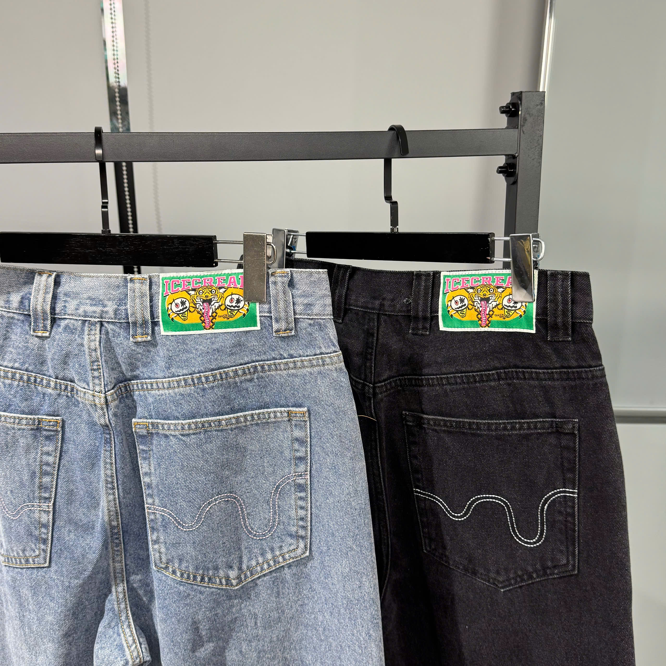 z7032217749747_337564327e8e65f8964533346e9c6915