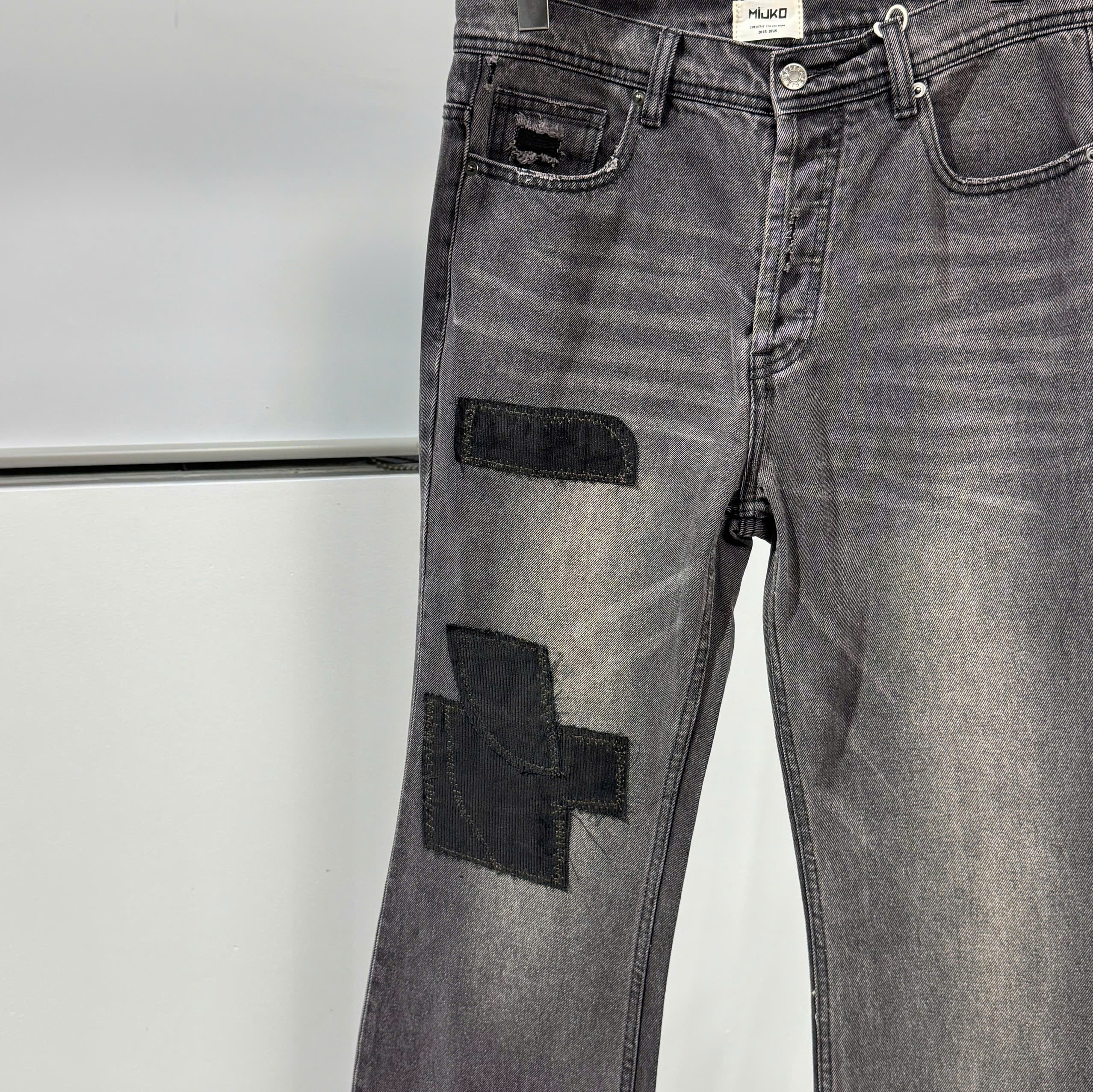 z7032220189050_370a0b94cdb75dda168075573d004cf9