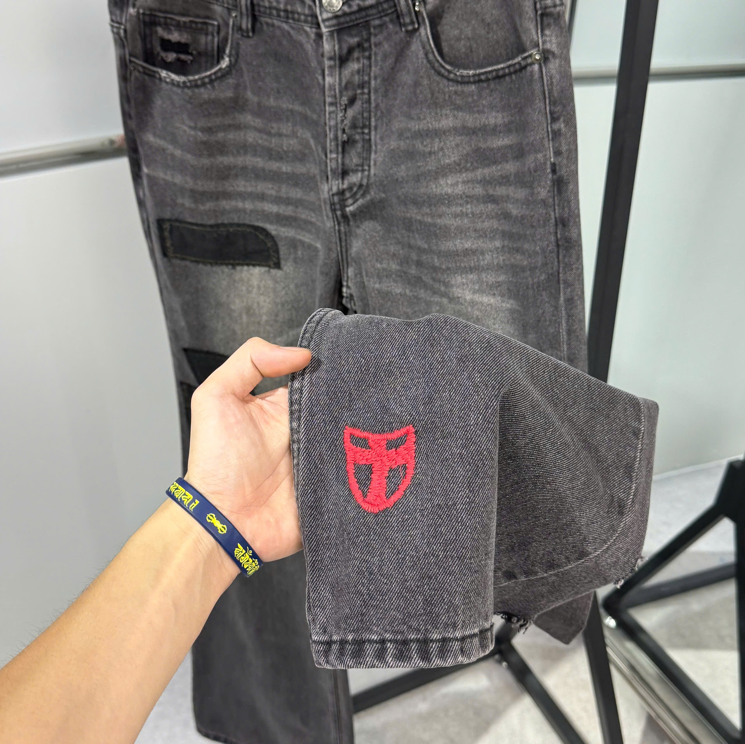 z7032220192678_5e376fc0a9aadb36ef3d7c338642d883