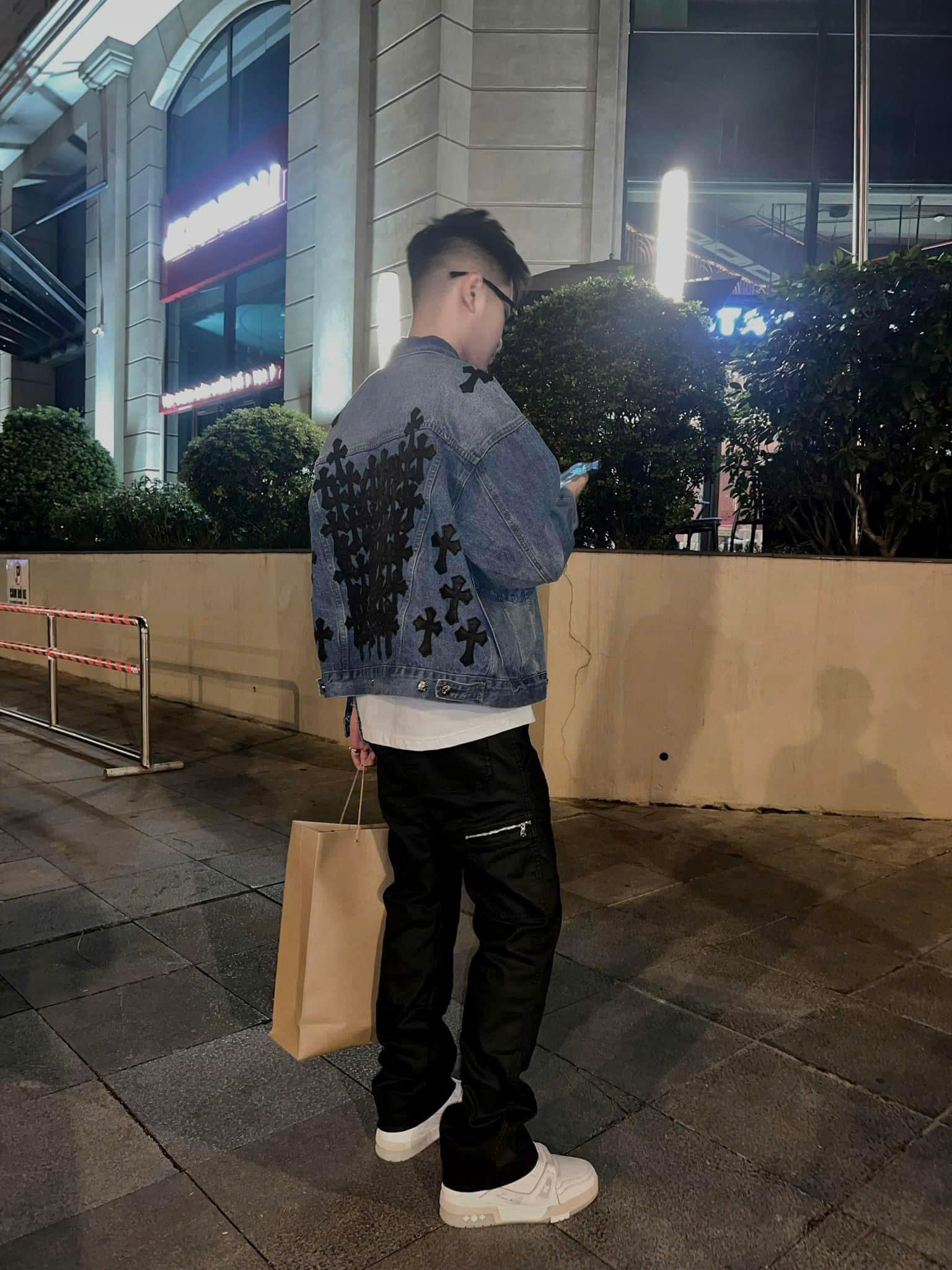 z7034846552860_bd1ea47ef40af824cf81d71e49412861