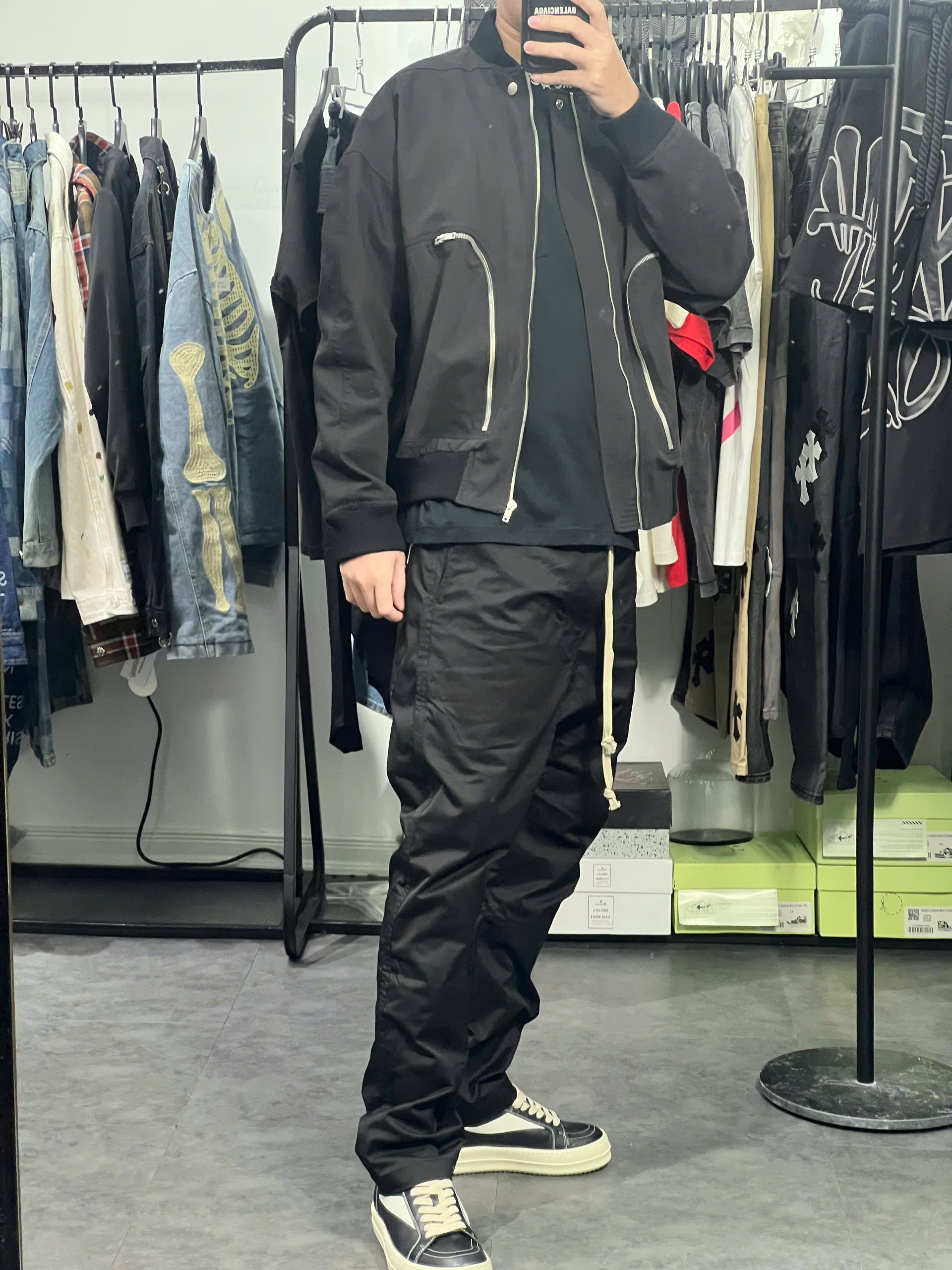 z7034847602574_28231d591c59a40fa13c4d402b2da75b