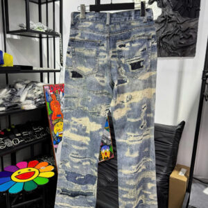 z7034848759121_6274677ab9370951078f61026bfbcbd8