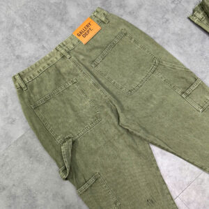 z7034870268941_71625b84382a8174aaab5bad372360fe