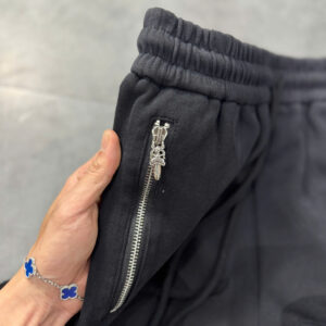 z7034893348858_186257e8675089133d763a678425e934