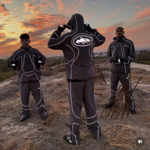 z7035031067901_4051de6d1bd0981ac501fc2c99f67e11