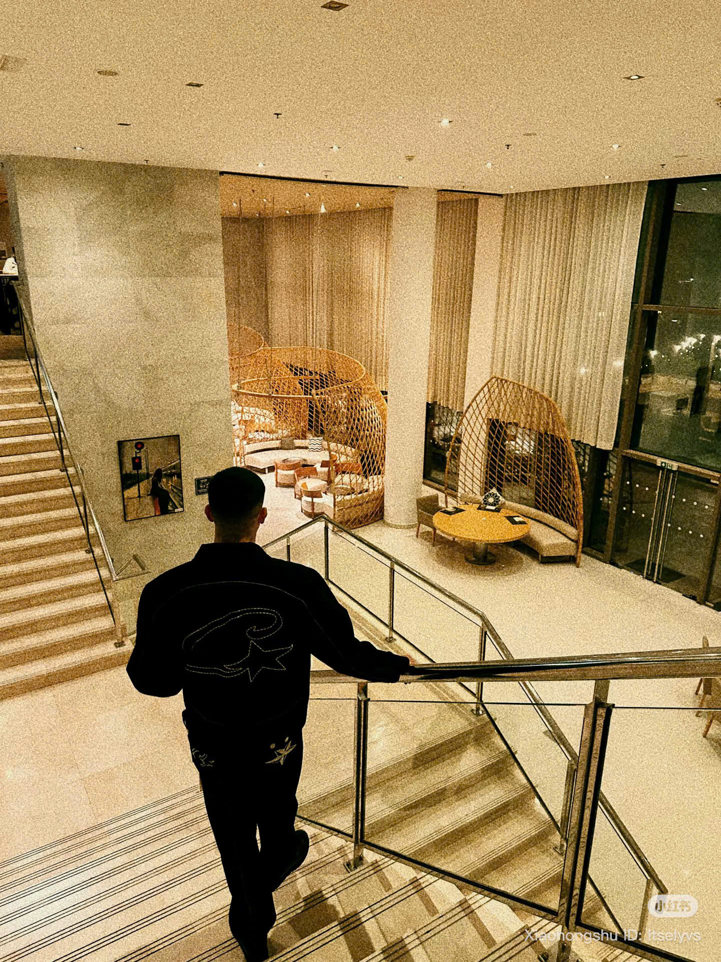 z7035052686018_bb24a99b586388f6fcf235db6d2b7f09