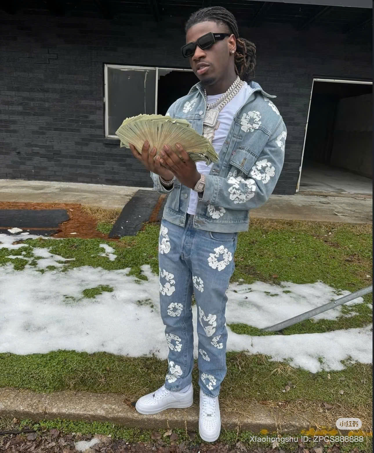 z7035070269104_83b68438f9584b8f96b9ff9ac618089a