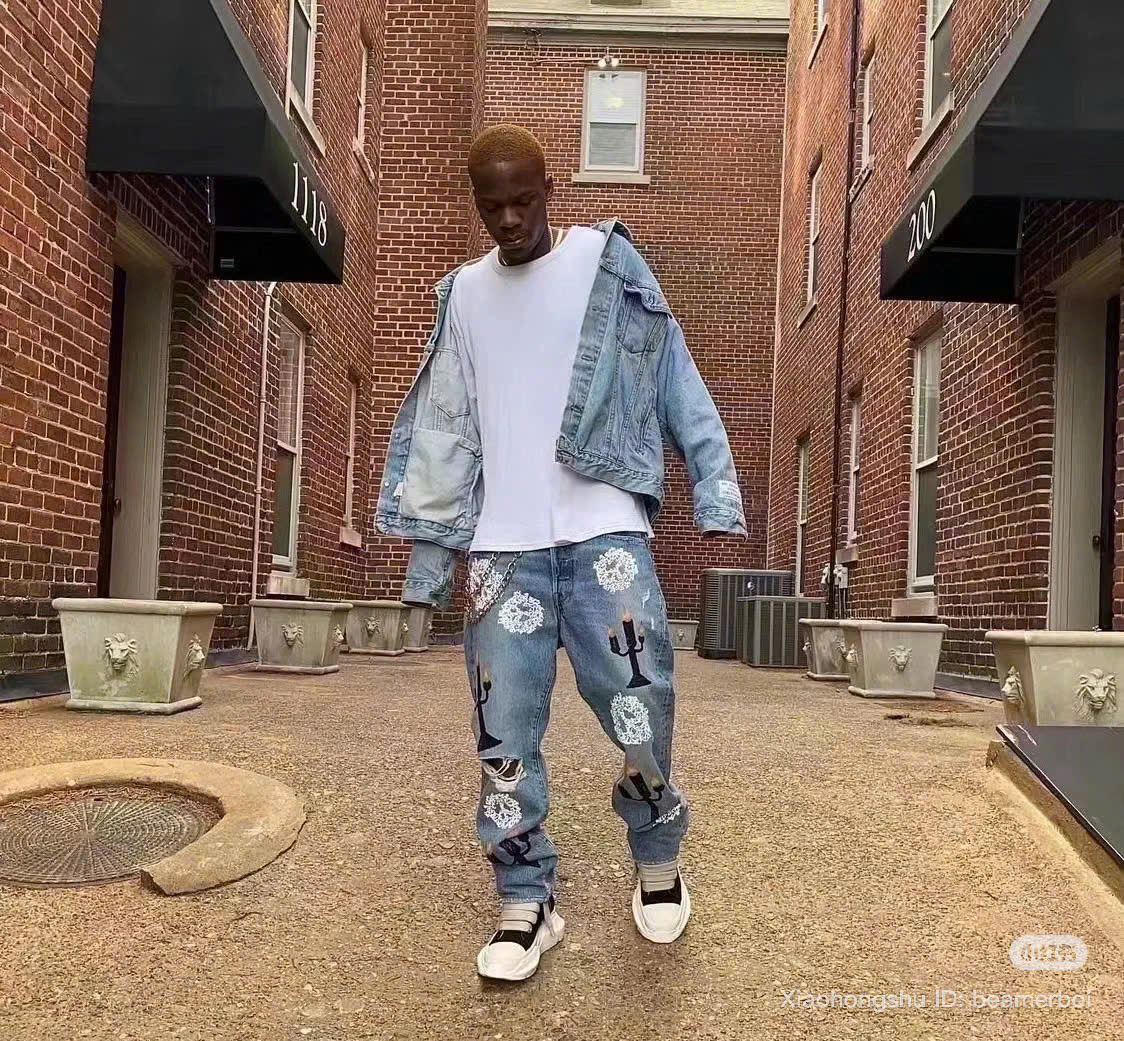 z7035071739644_61f5148e94f48ca9f3d51bb756b0259e