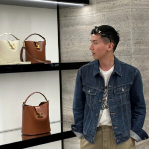 z7035073288386_4e3fa5a6d5a12ecb3030957511eb772c