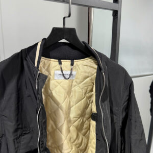 z7049417962589_e96f0d6a320cf1b0d3dfd28c9c9ddbbb