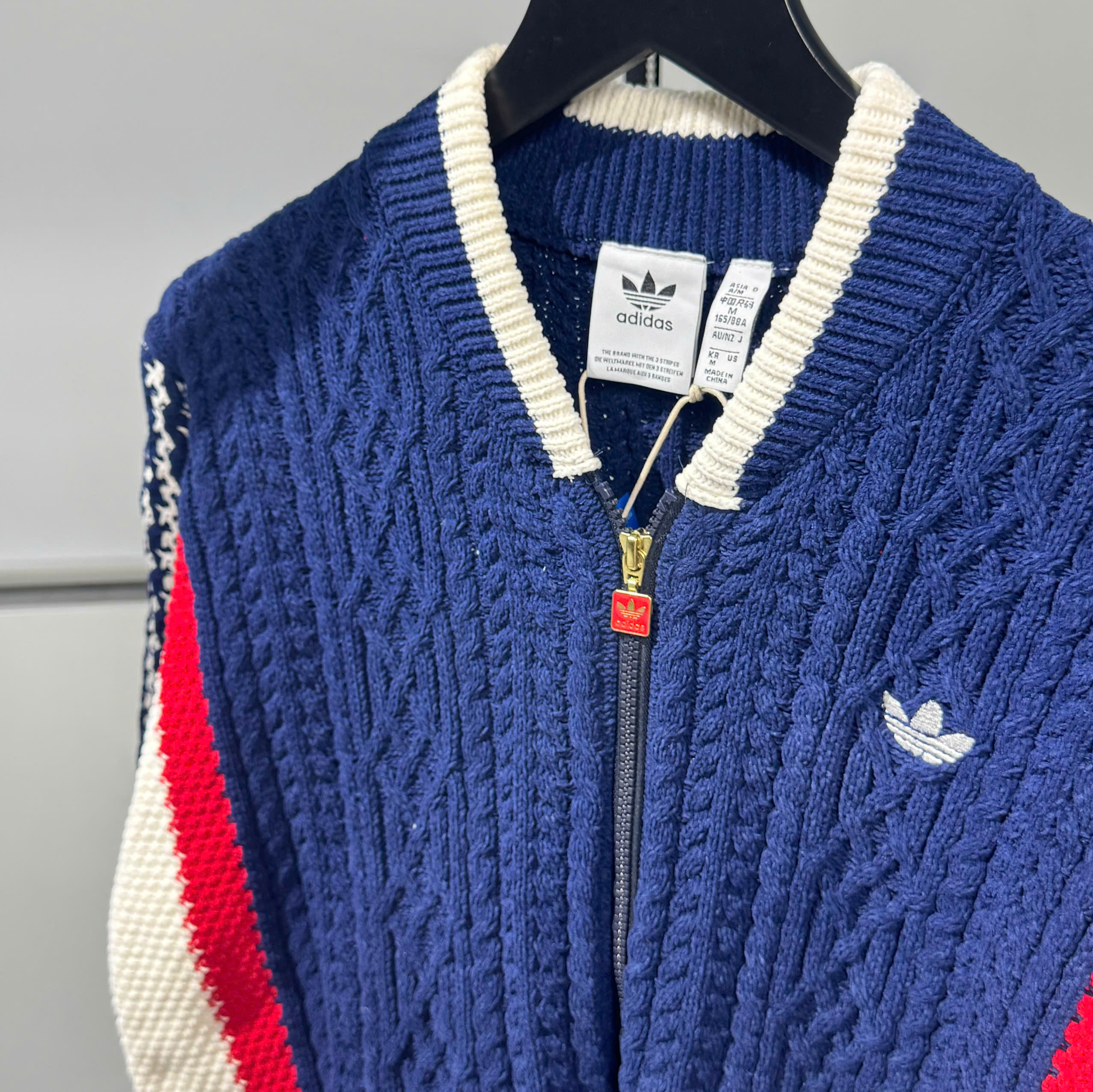 z7049420083231_a296a5f92ae5ebfc1790e8ad305d8d10