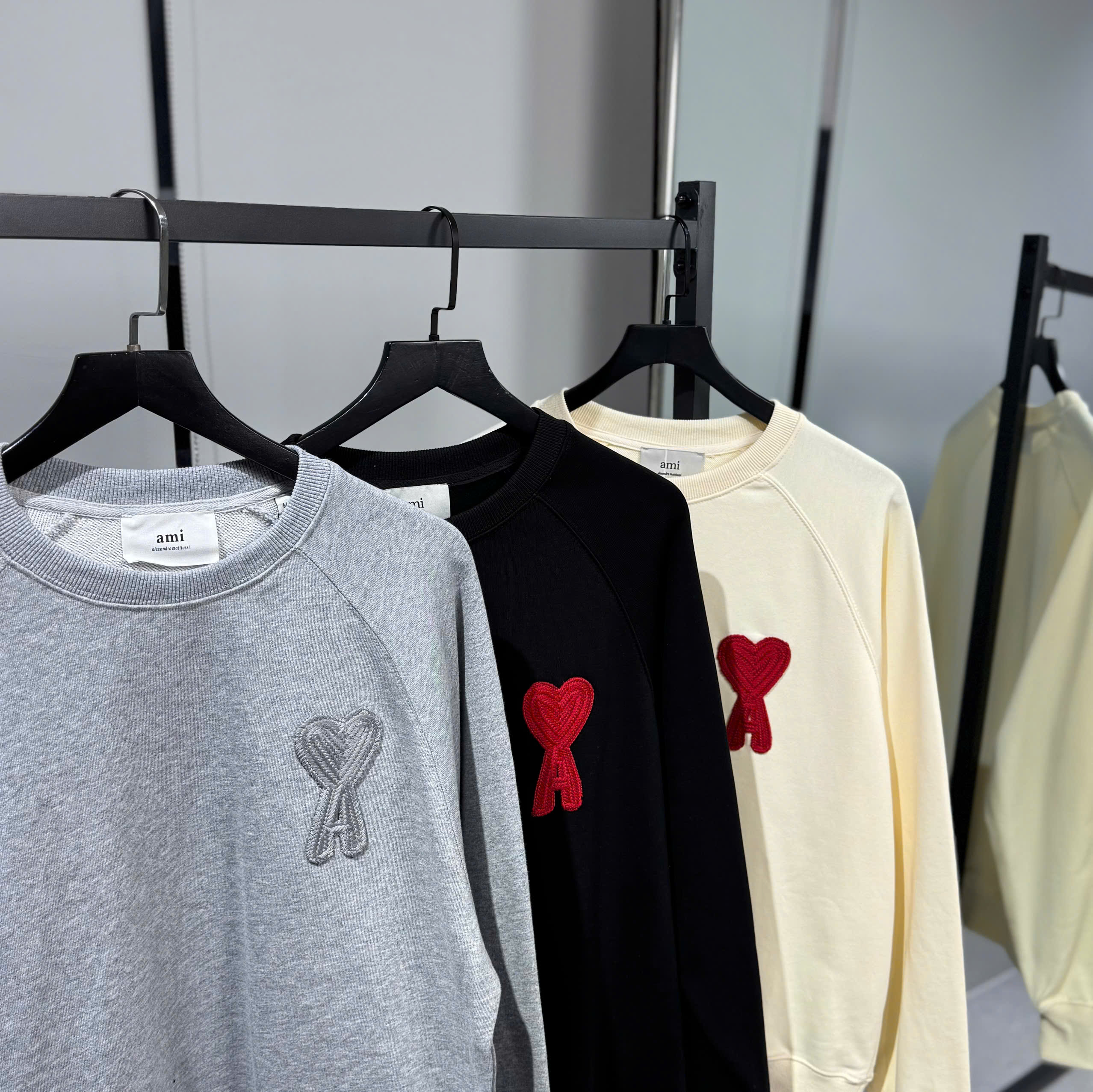 z7049426904778_bd01b9e9453bae5c55e4c6ef7d7f1412