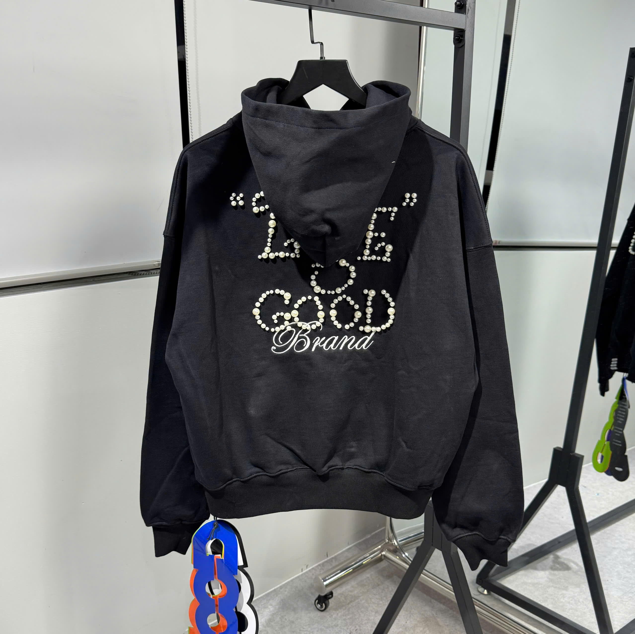 z7049439492883_471f44ac8bdc3bd1f6b29bf00443db2c