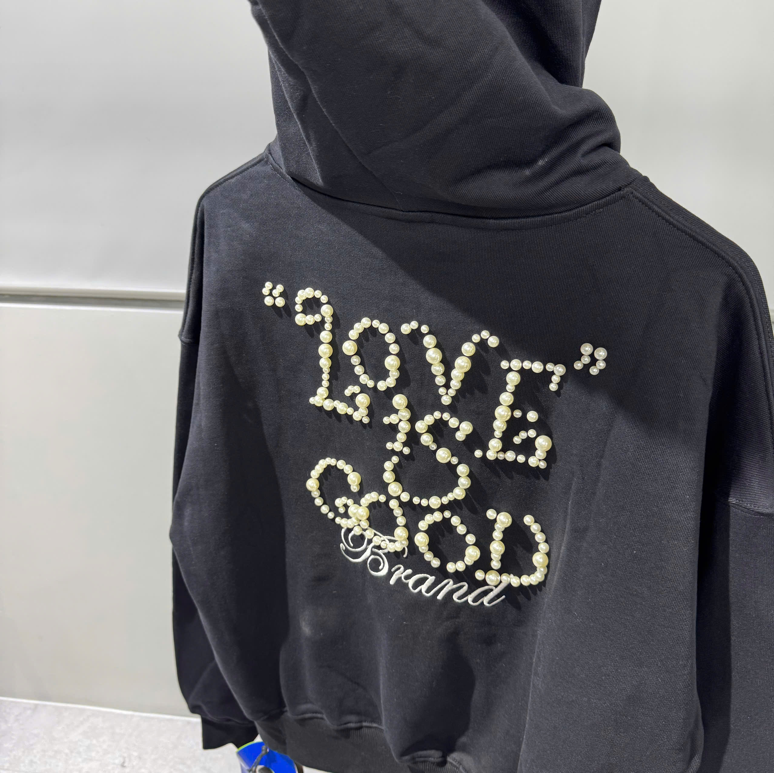 z7049439507359_03958e7d8e3f242cf5faadf036a7aadc