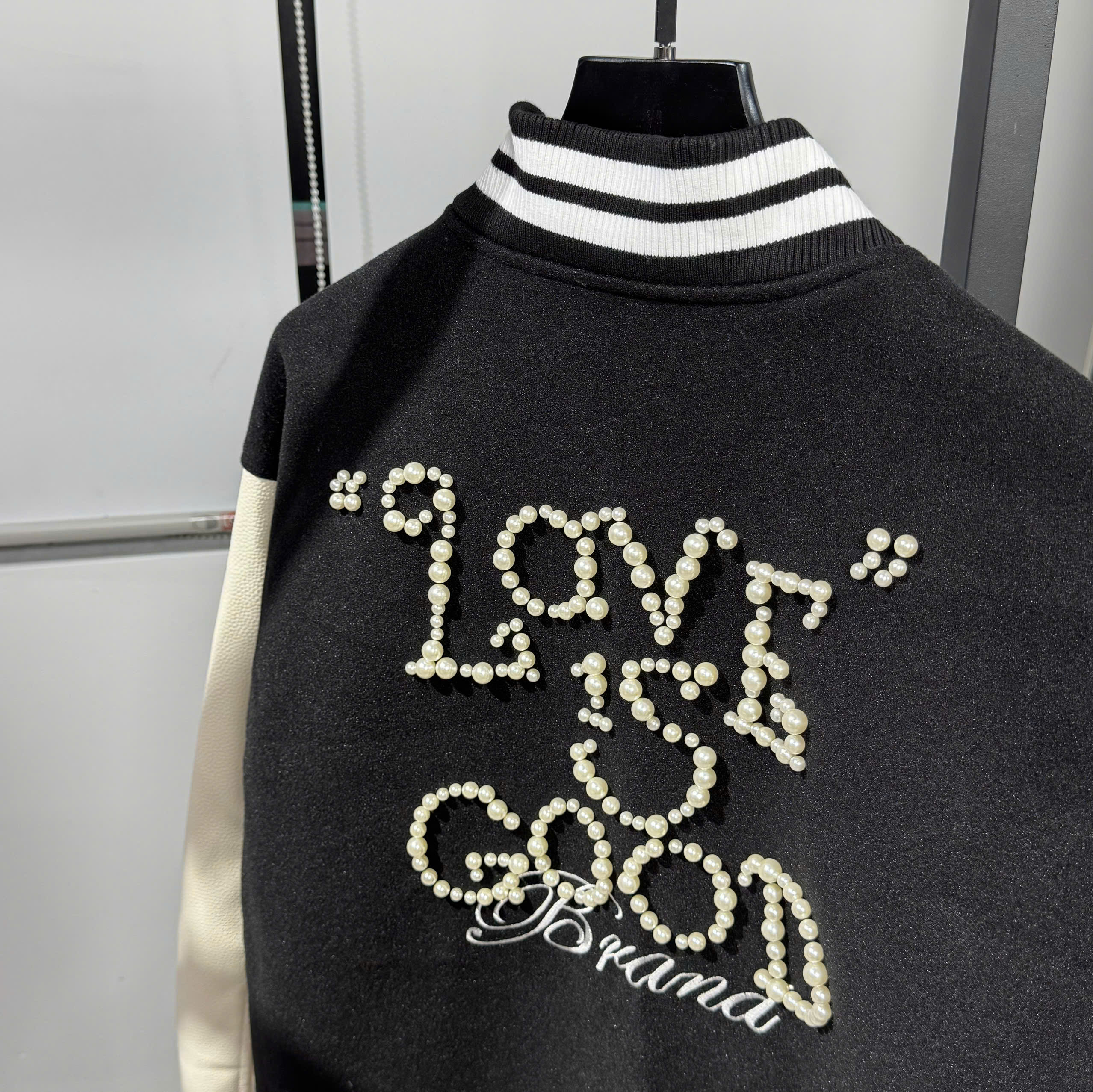 z7049440970878_4581a79b66650d7c9967fd24945d6663