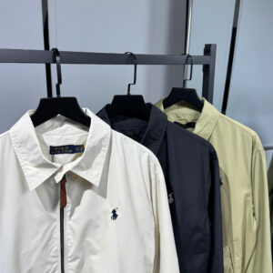 z7049441597853_56f8e7e69b07437fea9aed3991f01f0e