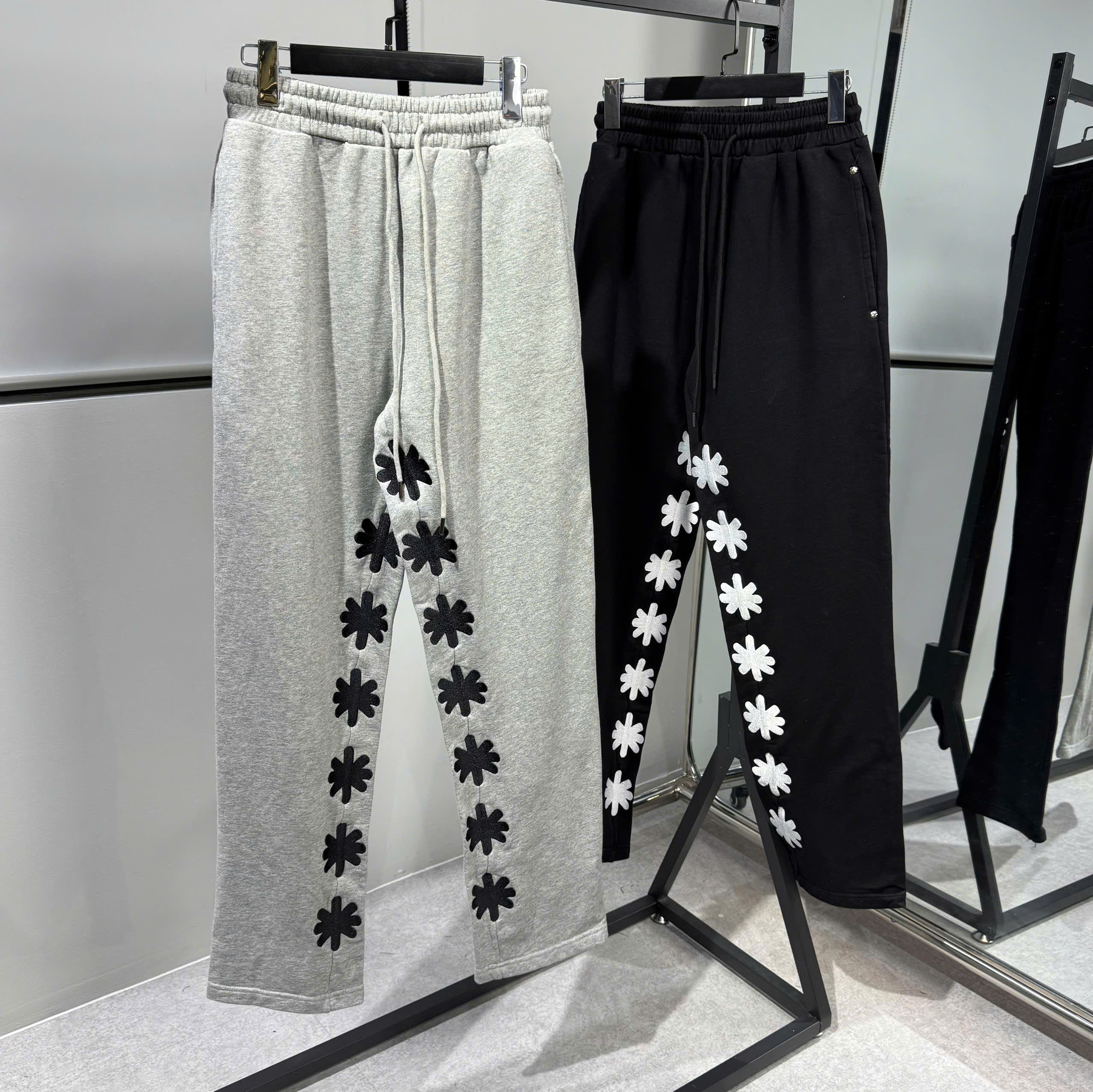 z7049442240172_435dfa53fd68f5dd9e5f6082e3dfb71d