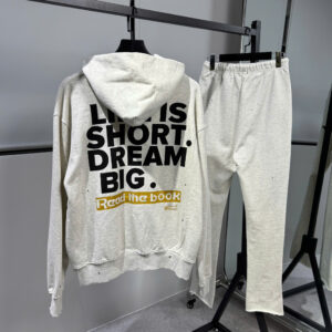 z7049442824772_4455bd6d71a1be1c12c07fce75a14714