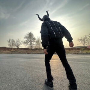 z7051988368685_79bc1e2de402df1045ea1ea82e05b4aa