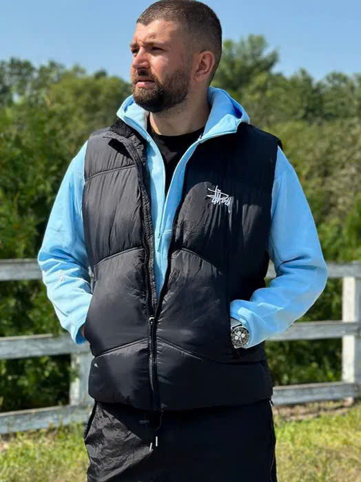 z7051995950464_9dc35f106dd975c6f4e257f9407b6671