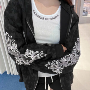 z7052026991880_56a9da6ebb01c60b8a5d2fb0f3757afa