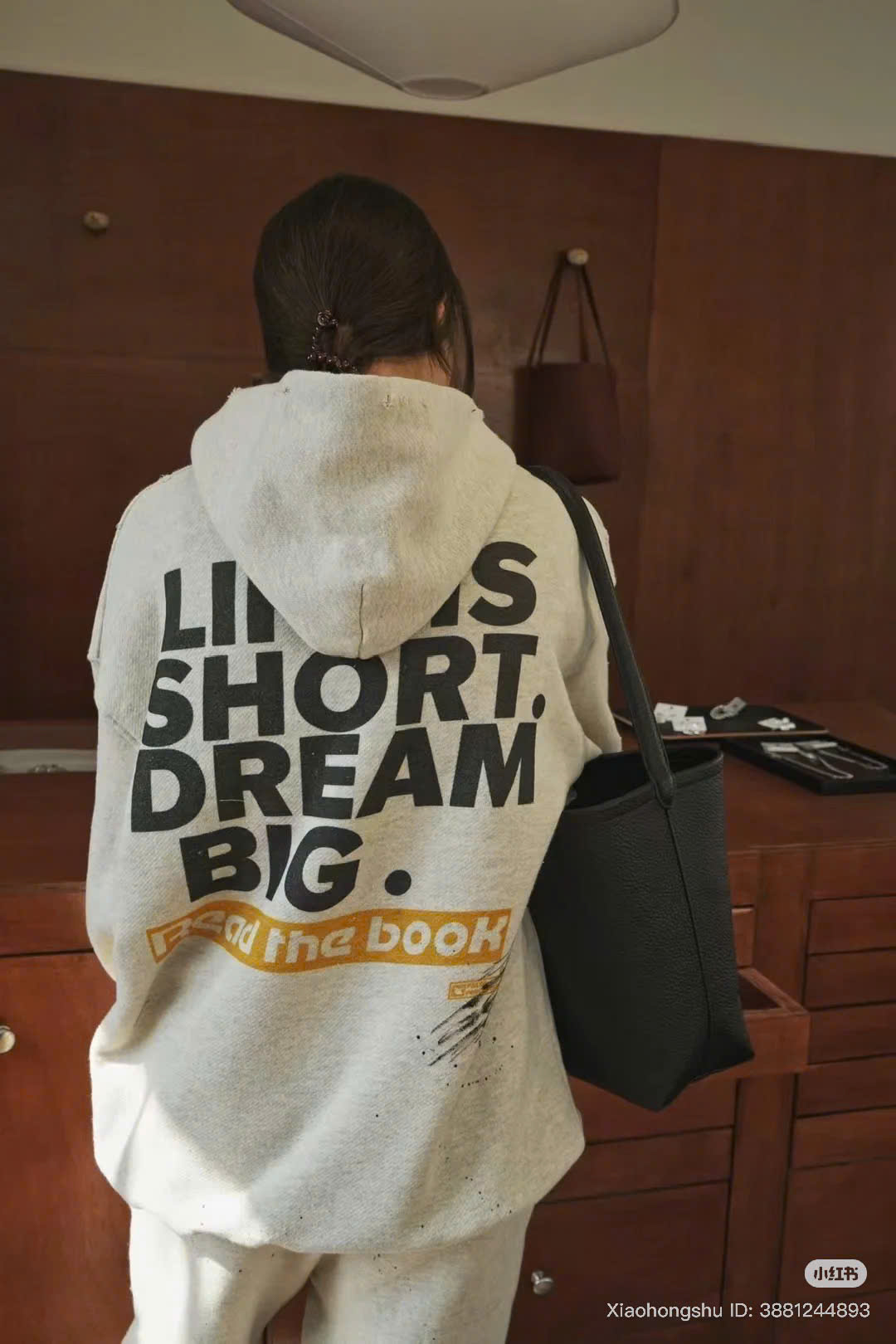 z7052049777753_ee7bdd049e0858f25f982cf222c8c384