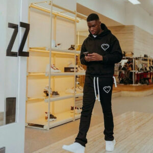 z7052050736489_ae41149f1c9d55288113165c4fd9bbcf