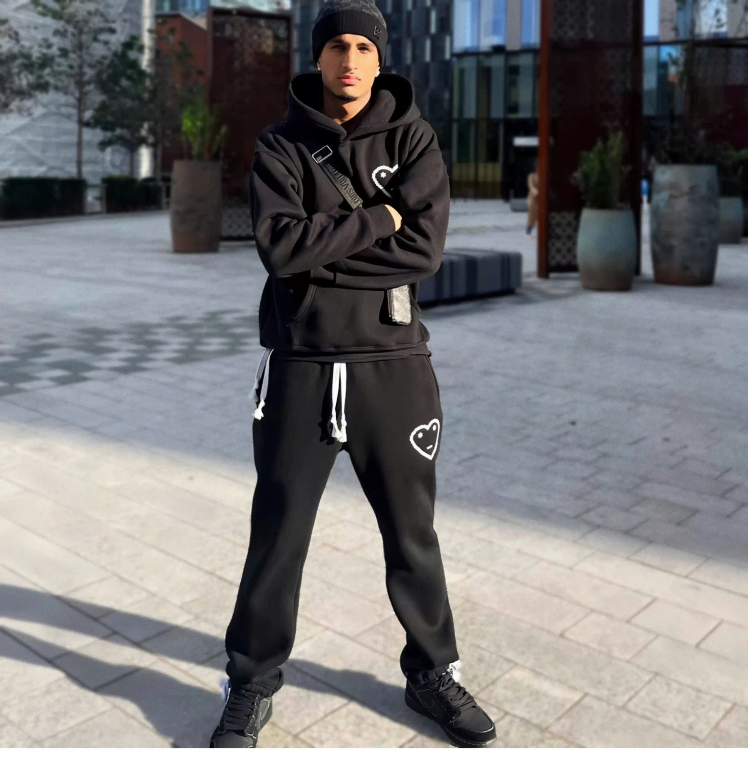 z7052050740332_ce6a83b51d6d9361675e722b01db6030