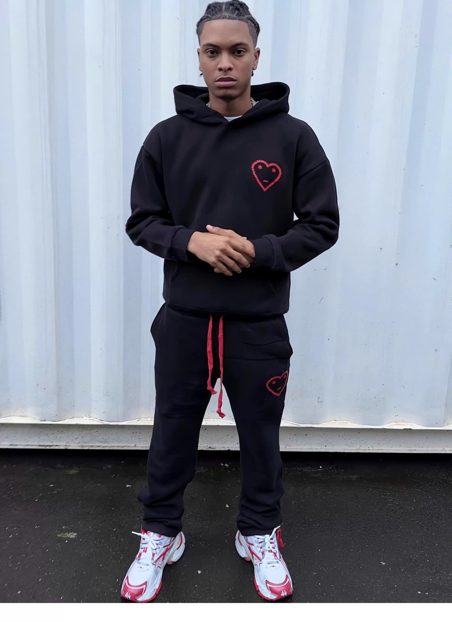 z7052051233113_dffdf408a029d49bf1963f5ae1a4f623