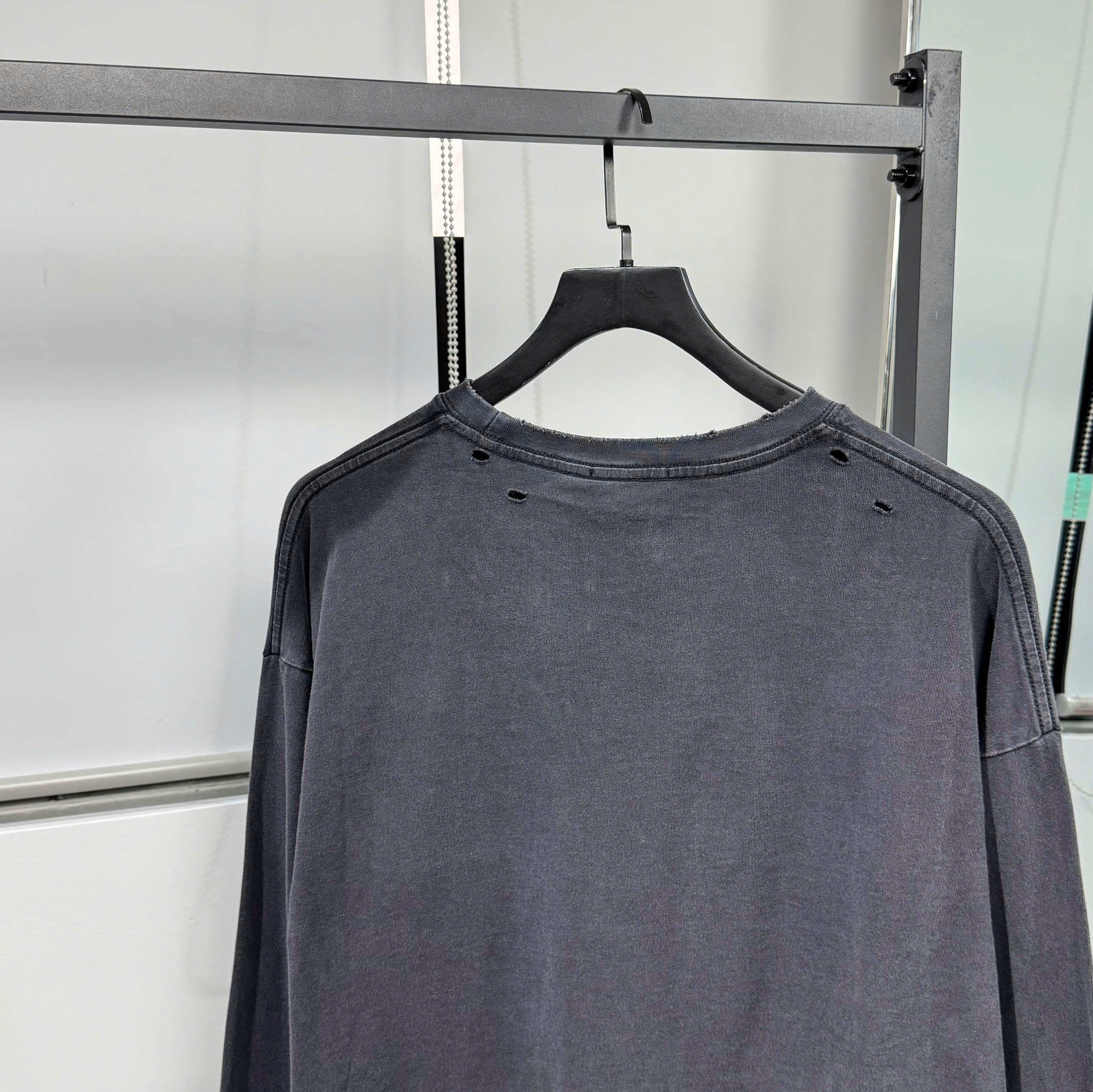 z7070544647445_60a7aeeda02e1a5c5ed7682c017d1dee