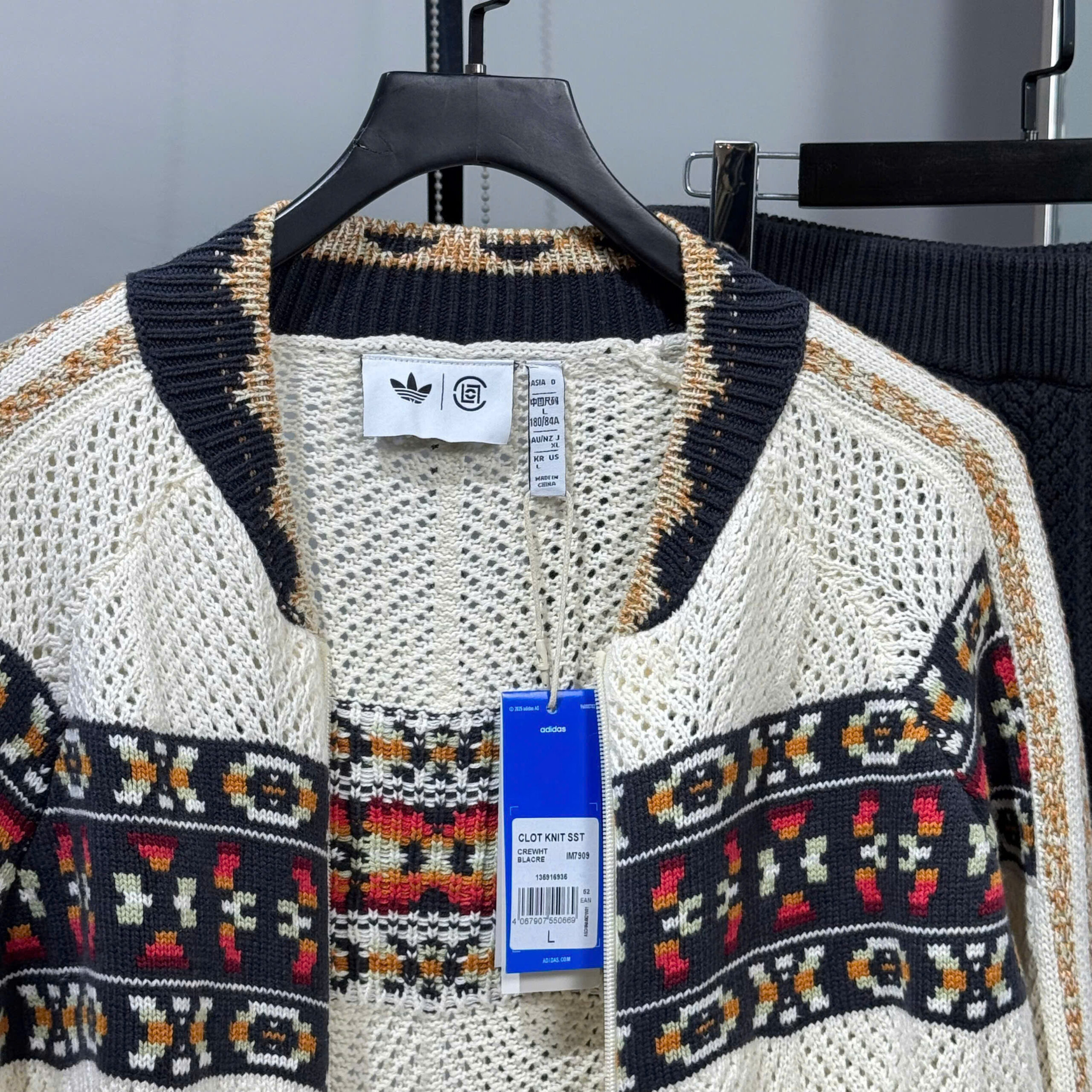 z7070550208906_f246add461f332e638c10f0b28b85689