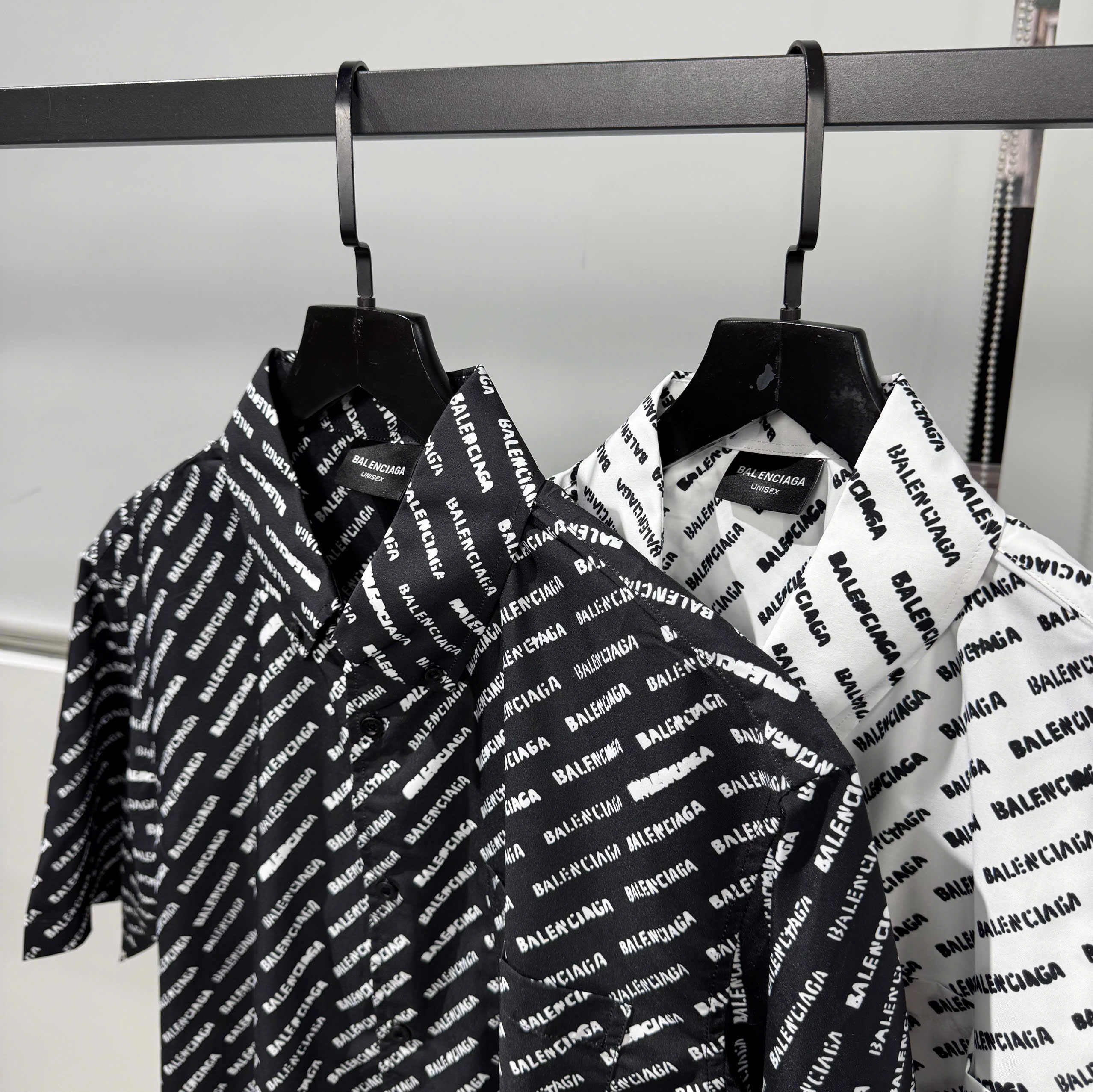 z7070551268068_0d6ee1d7c71fe14a76b53f95b2541a7c