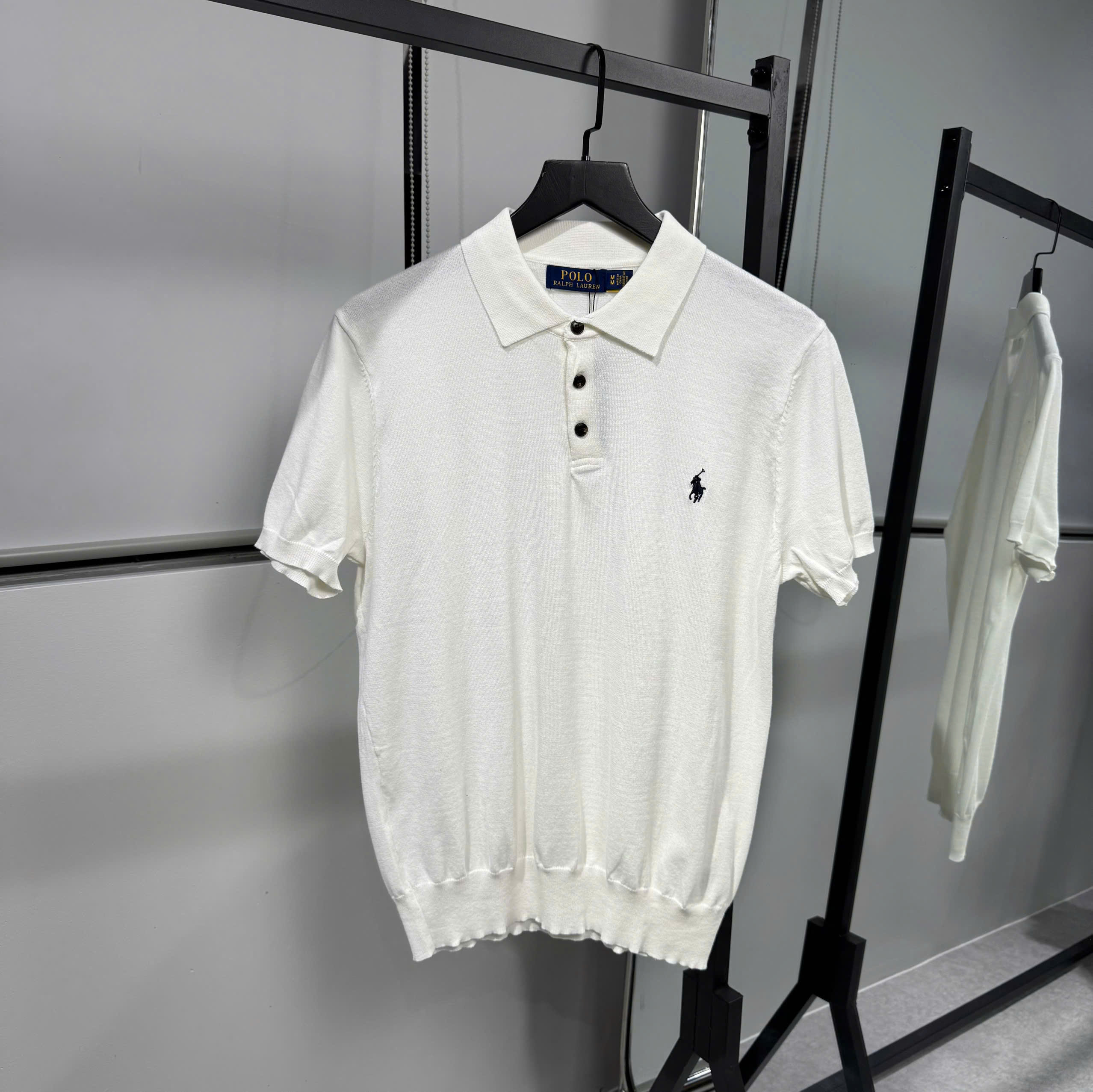 z7070551436341_12a628b17c589c12ba94dd735458d100