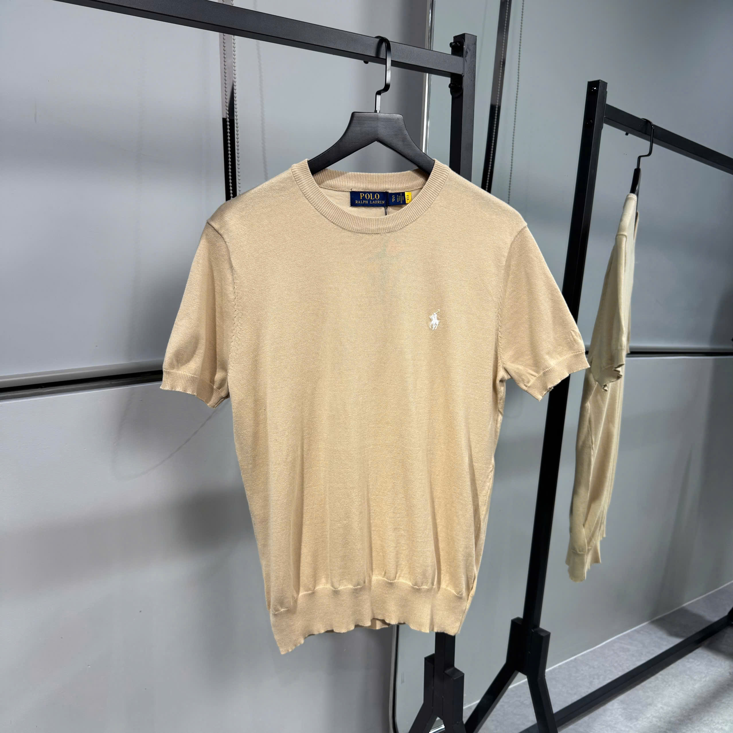 z7070551449797_558f1ef31a2a12ffe11ee57f7ade739c