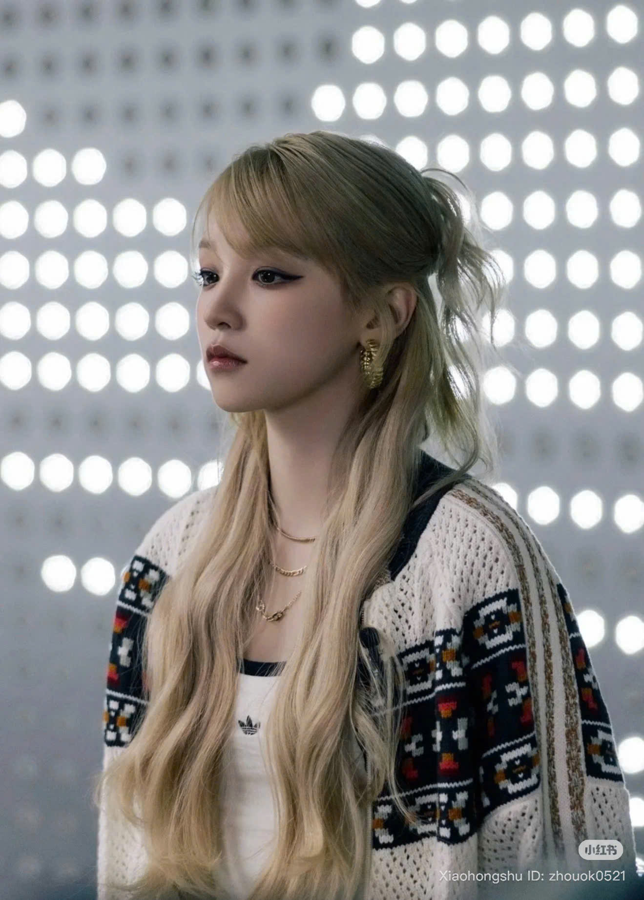 z7070552906647_36a90bf98e8966216aebe351129d4e15