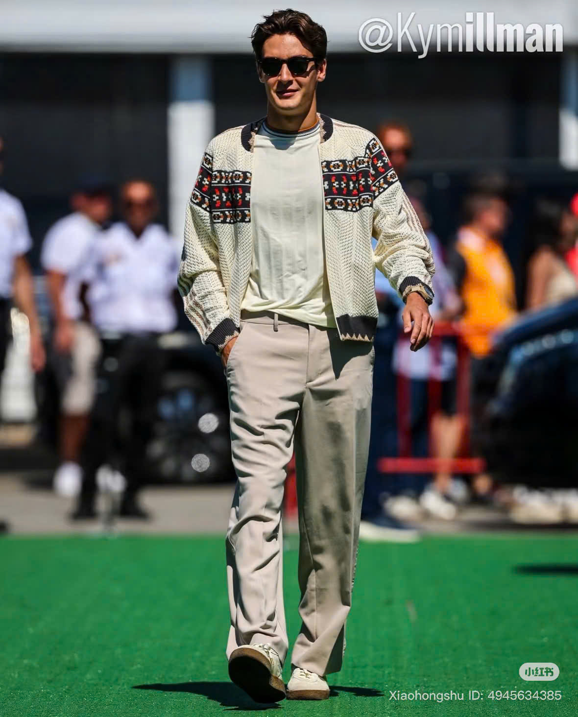 z7070552909363_cd0d562e4ae7f074e3646e60675d0c52