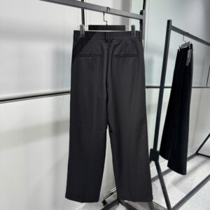 z7070552956164_830735576dc471961515ac26a8fc4045