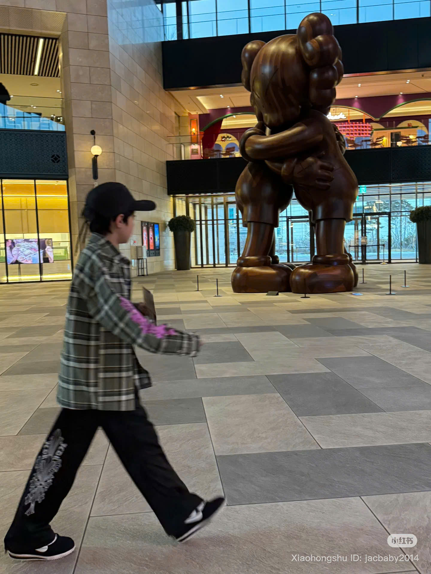 z7070556397034_ce25ad072c7f463070639c53c197acf0