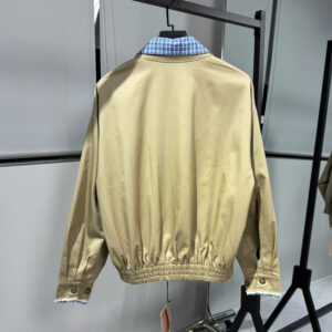 z7076811999124_5bd036e9bcad2508cc0b8c01d0bec88b