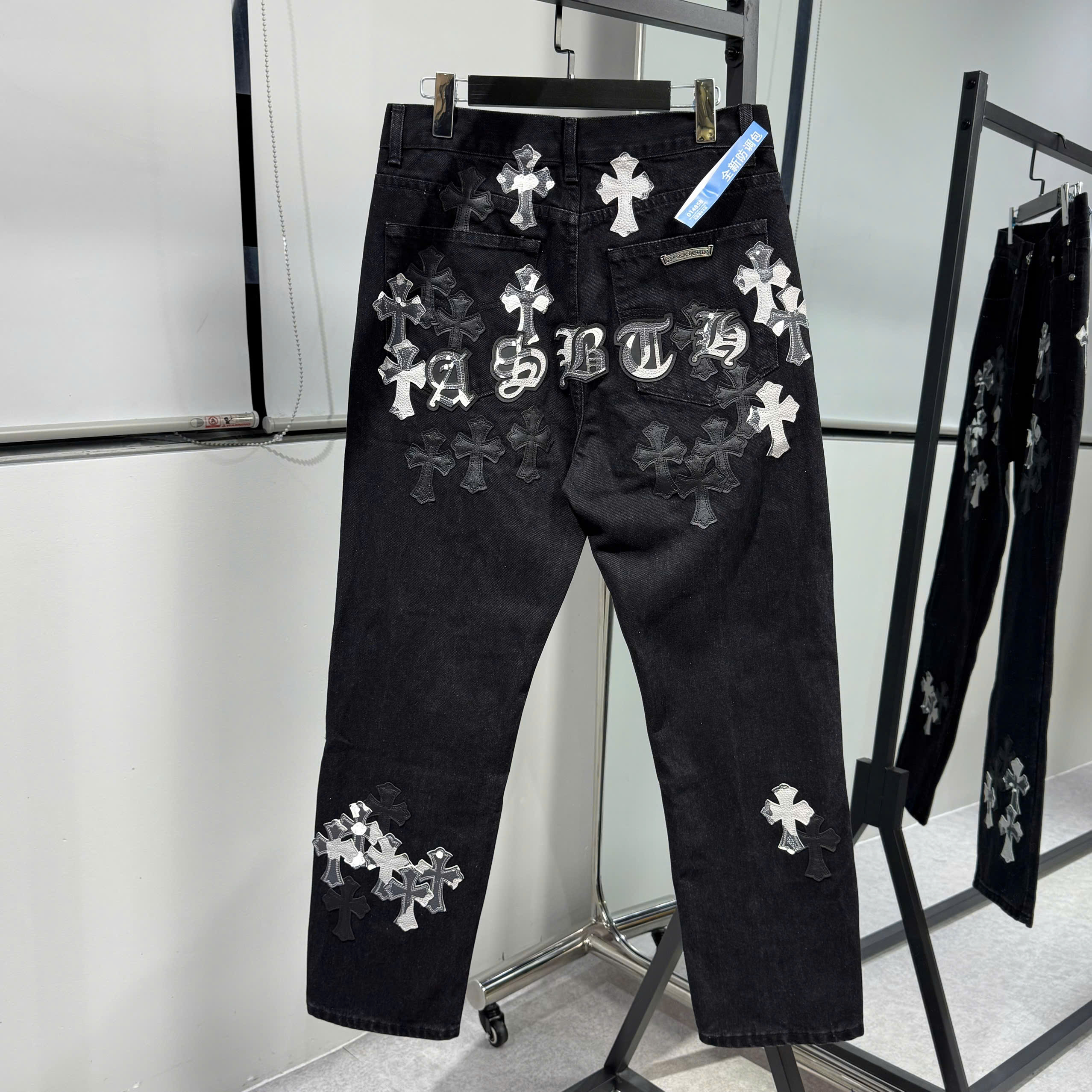 z7076818670402_a4b9d0f7d32cb0b2e7b2cc3190f89e32